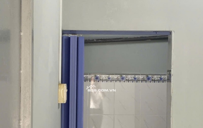 Cho thuê nhà Bình quới 56m2 có gác 20m2 vừa sơn sửa xong, giá rẻ, thuê lâu dài.